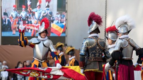 Le Pape rend hommage à la fidélité et la discrétion des gardes suisses