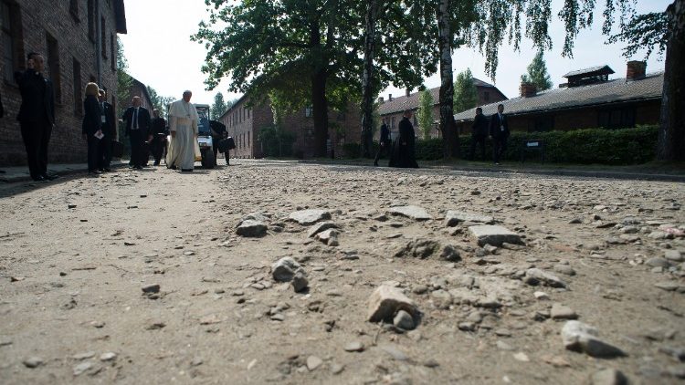 Auschwitz - miejsce męczeńskiej śmierci św. Grzegorza Peradze