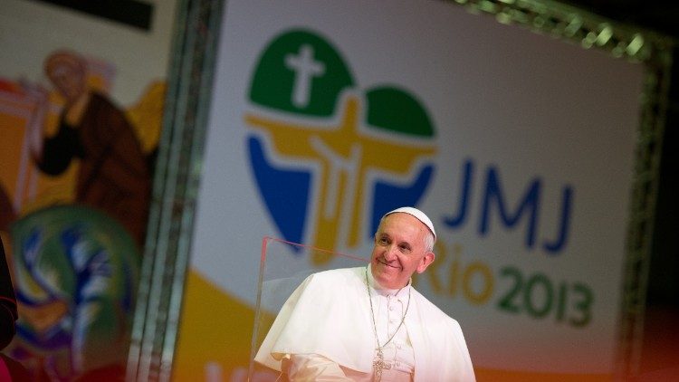 Franziskus 2013 beim ersten Weltjugendtag nach seiner Wahl in Brasilien