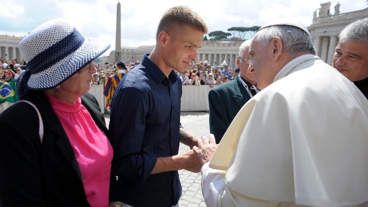 2018-06-13 Spotkanie Papieża Franciszka z Tomaszem Komendą