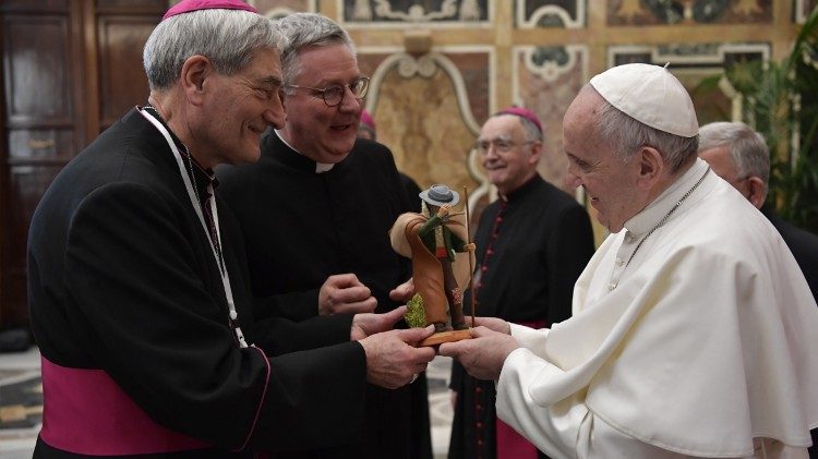 Un dono dalla delegazione francese 