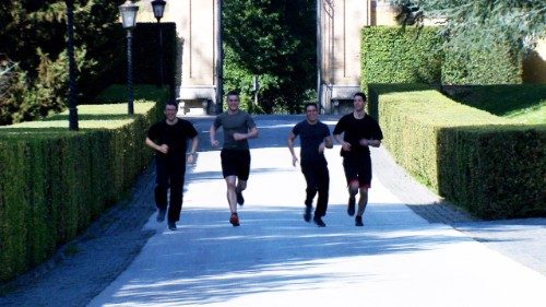 Italien/Vatikan: Joggen für den Frieden