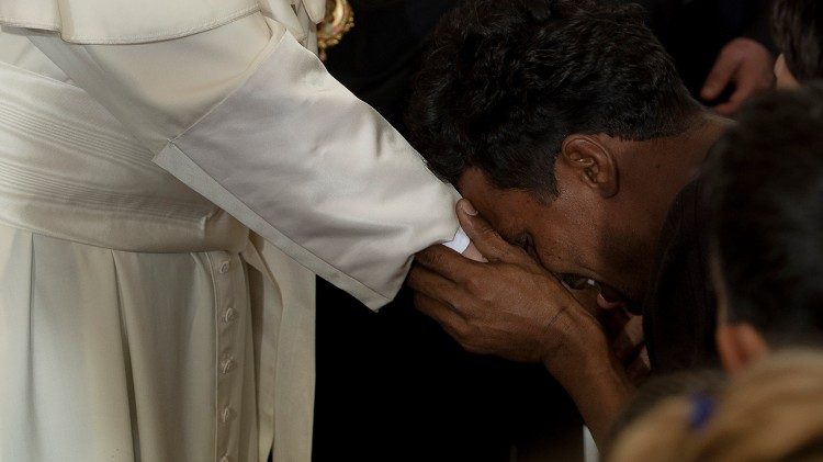 Papa Francisco caridad refugiados yemenitas corea 