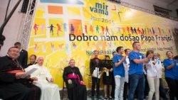 SARAJEVO giugno 2015 Incontro con i giovani.JPG