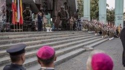 74 rocznica wybuchu Powstania WarszawskiegoAEM.jpg