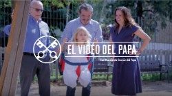 Official Image - The Pope Video 8 2018 - The Treasure of Families - 2 Spanish.jpg