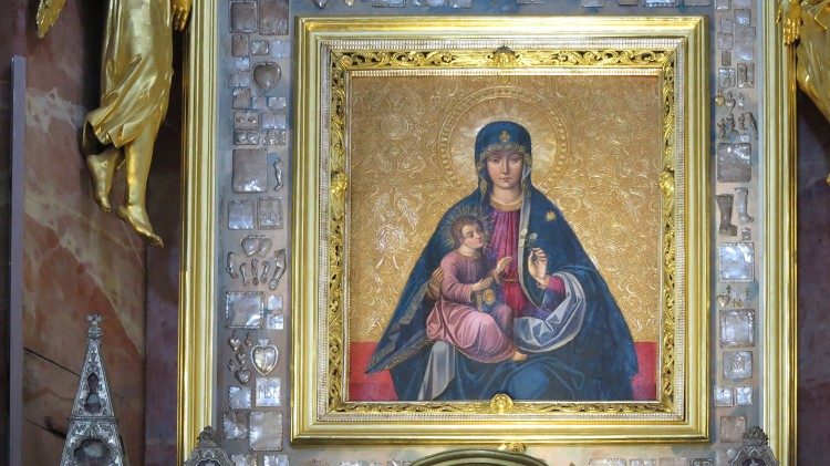 Abp Grušas: wizyta Papieża umocnieniem 