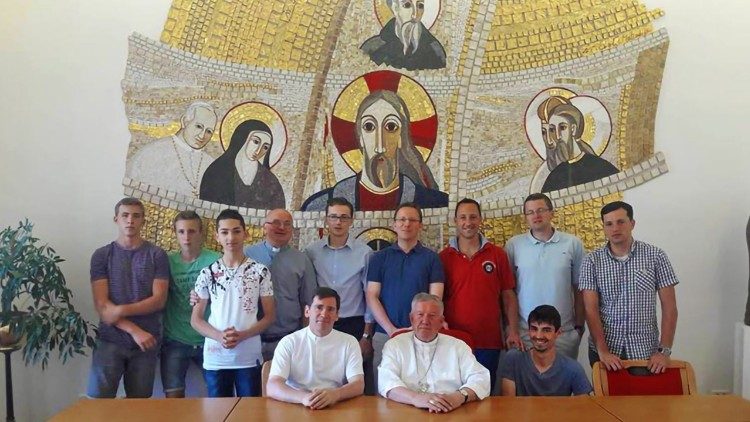 Một nhóm của tổ chức Opus Dei