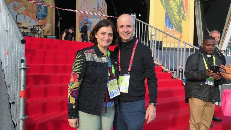 Małżeństwo uczestniczące w Światowym Spotkaniu Rodzin w Dublinie