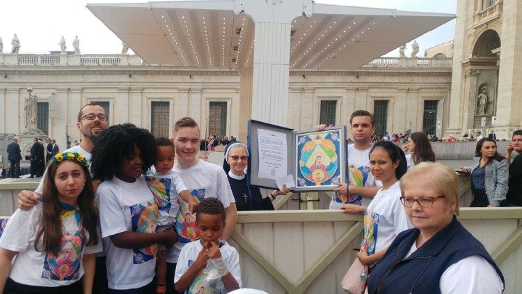 Twórcy Ikony na placu św. Piotra