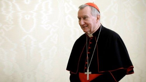 Papa en los Emiratos. Card. Parolin: «nueva página de fraternidad entre religiones»
