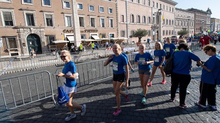 2018.09.23 Via Pacis 2018, Athletica Vaticana e migranti
