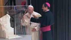 WhatsApp Image 2018-10-06 at 11.32.34aem.jpg