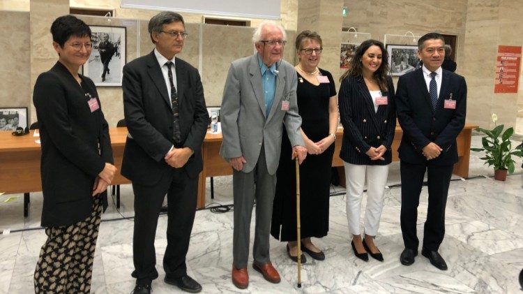 Conferencia periodismo de paz