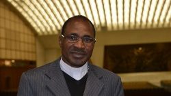 Mgr Gabriel Sayaogo Evêque de MangaBurkina Faso 4.JPG