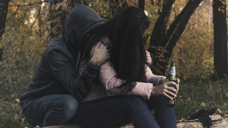 A Fazenda da Esperança é uma comunidade terapêutica que abriga jovens dependentes químicos