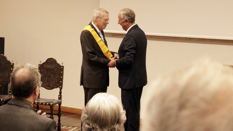 Professor Walter Osswald