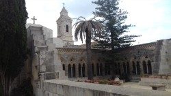 Terra Santa - Chiesa del Pater NosterAEM.jpg