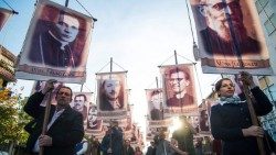 Procesion me martiret ne Shkoder 4aem.jpg