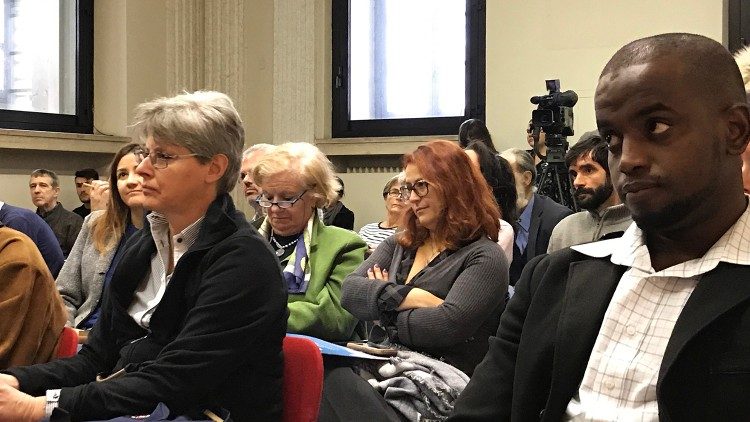 Ricerca accoglienza migranti in Europa Jesuit refugee service.JPG