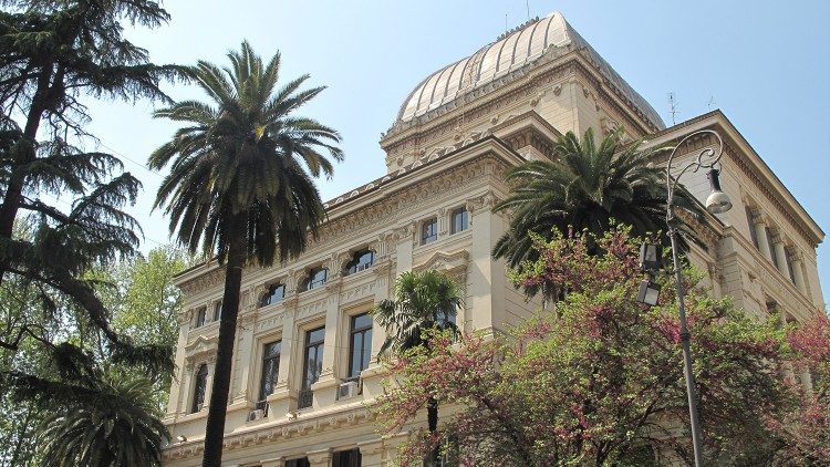 La Sinagoga nel quartiere ebraico di Roma 