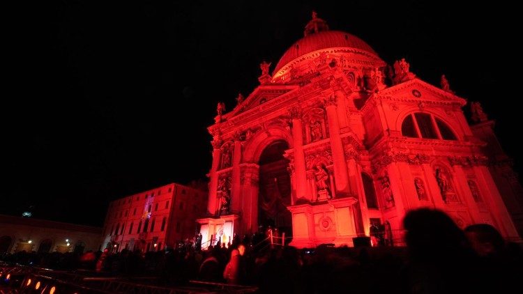 Co siódmy chrześcijanin prześladowany za wiarę