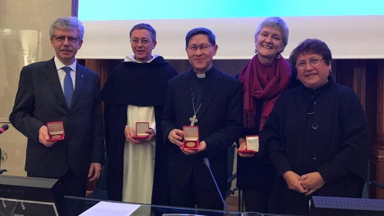Conferencia sobre San Martín de Porres en Roma.