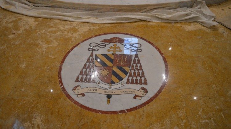 Un particolare del pavimento della Chiesa delle Anime Sante