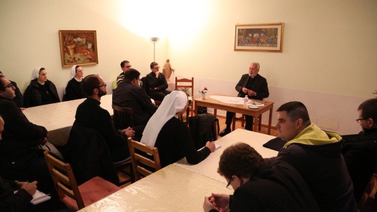 Siostra Papa: trzeba docenić rolę kobiet w formacji seminaryjnej