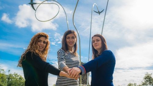 “Covid-19 y conflictos: jóvenes en diálogo con líderes globales”