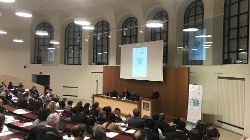 Alla Gregoriana convegno su diritti umani: dignità sia realtà per tutti i fratelli
