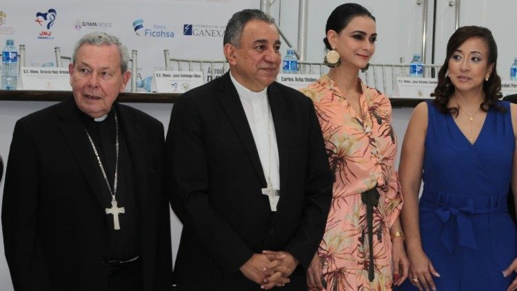 presentazione mostra in panama 6.jpg