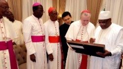 Card. Parolin con Presidente Keita.jpg