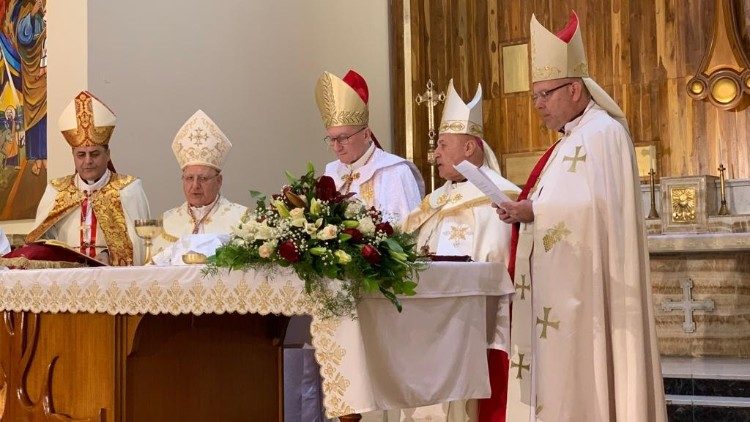 Cardinal Pietro Parolin concelebrates the Christmas vigil in Baghdad