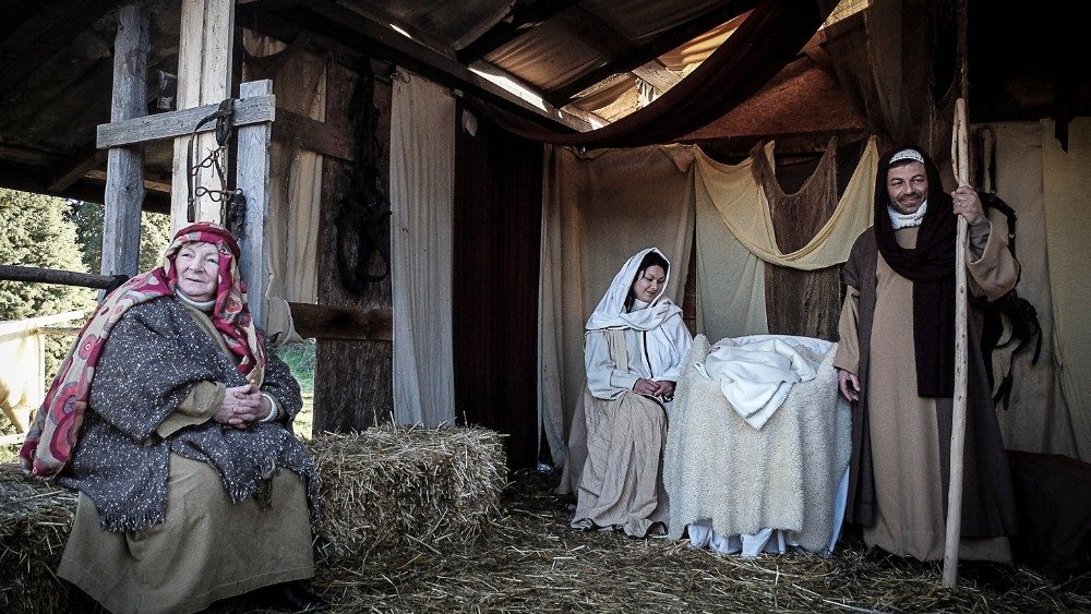 Immagini dalle precedenti edizioni del Presepe Missionario Vivente (dal sito www.preseperoma.it)