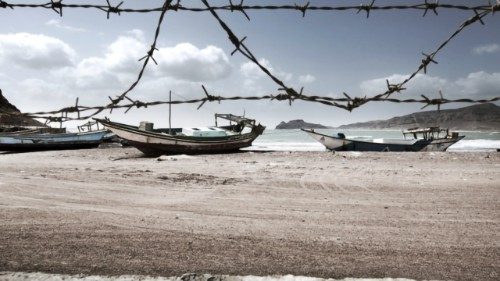 Immigrazione: dopo le foto choc dei bimbi in Libia, l'Italia interpella l'Europa