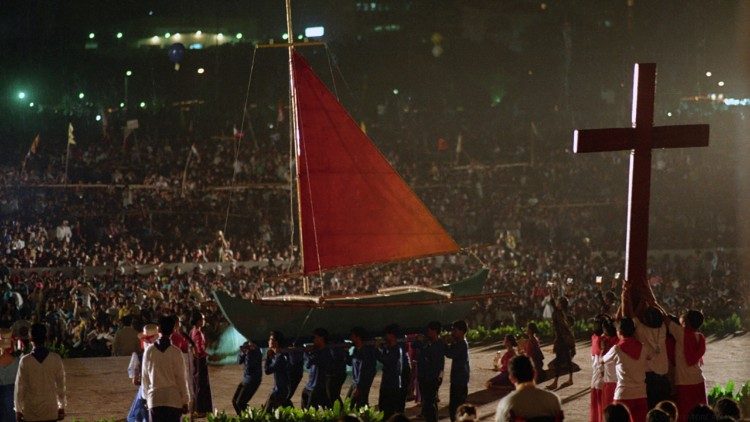 Pe. Fabien Kelehezo: "O Papa chama novamente a uma conversão missionária da Igreja". Na foto, JMJ Filipinas