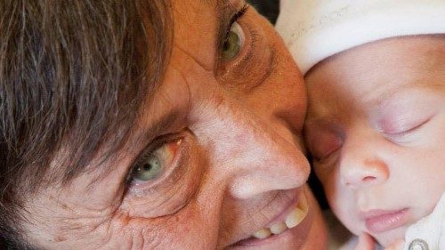 Papa e le donne: dignità, rispetto ed equilibrio nelle relazioni