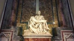 Pieta Michelangelo.JPG