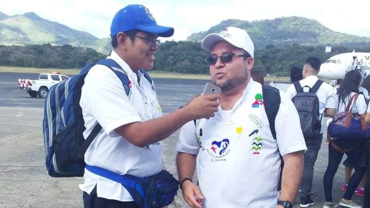 Los jóvenes de El Salvador ya están celebrando su pre jornada