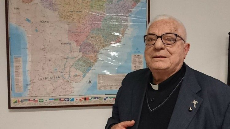 PADRE JOAO MOMETTIokAEM.jpg