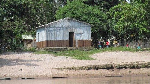 Rádio Vaticano em ondas curtas presente na Amazônia