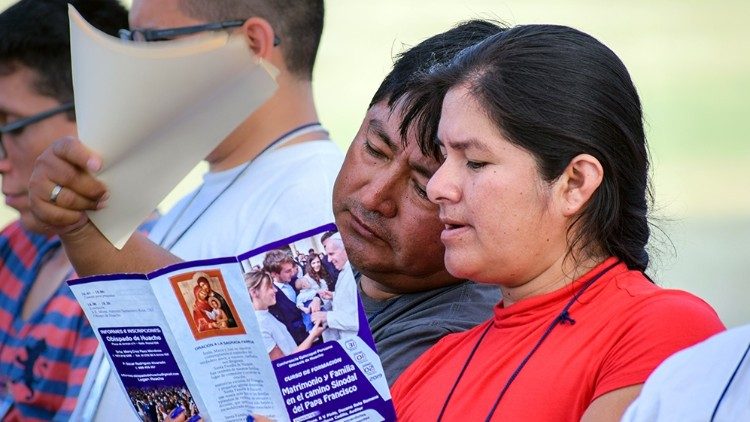 USA: kryzys małżeństwa wiąże się z kryzysem celibatu