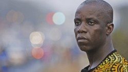 MUNDO NEGRO SUBIRaem.jpg