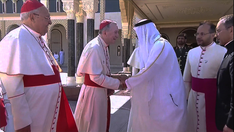 Cerimônia de despedida no Aeroporto de Abu Dhabi