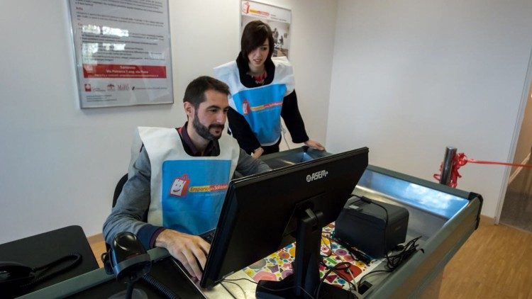 EMPORIO SARONNO (14)aem.jpg