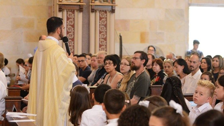 2019.02.19 Parrochia San Pietro a Porto Alegre in Brasile compie 100 anni_2019