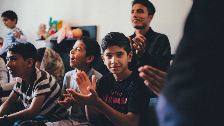 Des enfants migrants pris en charge par le JRS (Jesuit Refugees Service) en Croatie. 