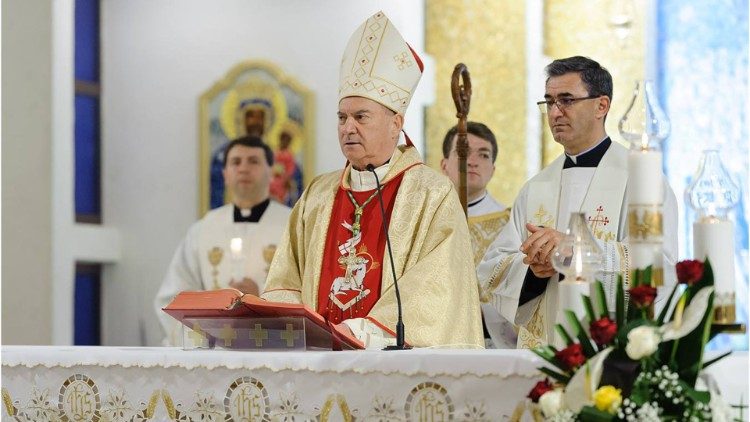 Papa Francisko anatembelea Romania kuanzia tarehe 31 Mei hadi tarehe 2 Juni 2019 anafanya hija ya kitume nchini Romania inayoongozwa na kauli mbiu "Twende pamoja".
