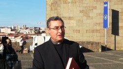 foto dom manuel linda.jpg